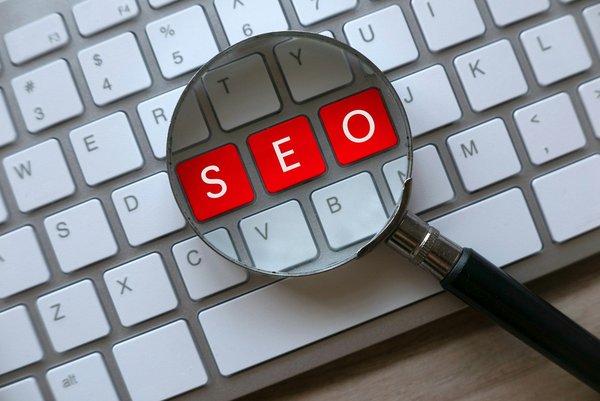 Optimisez votre visibilité avec un suivi seo efficace